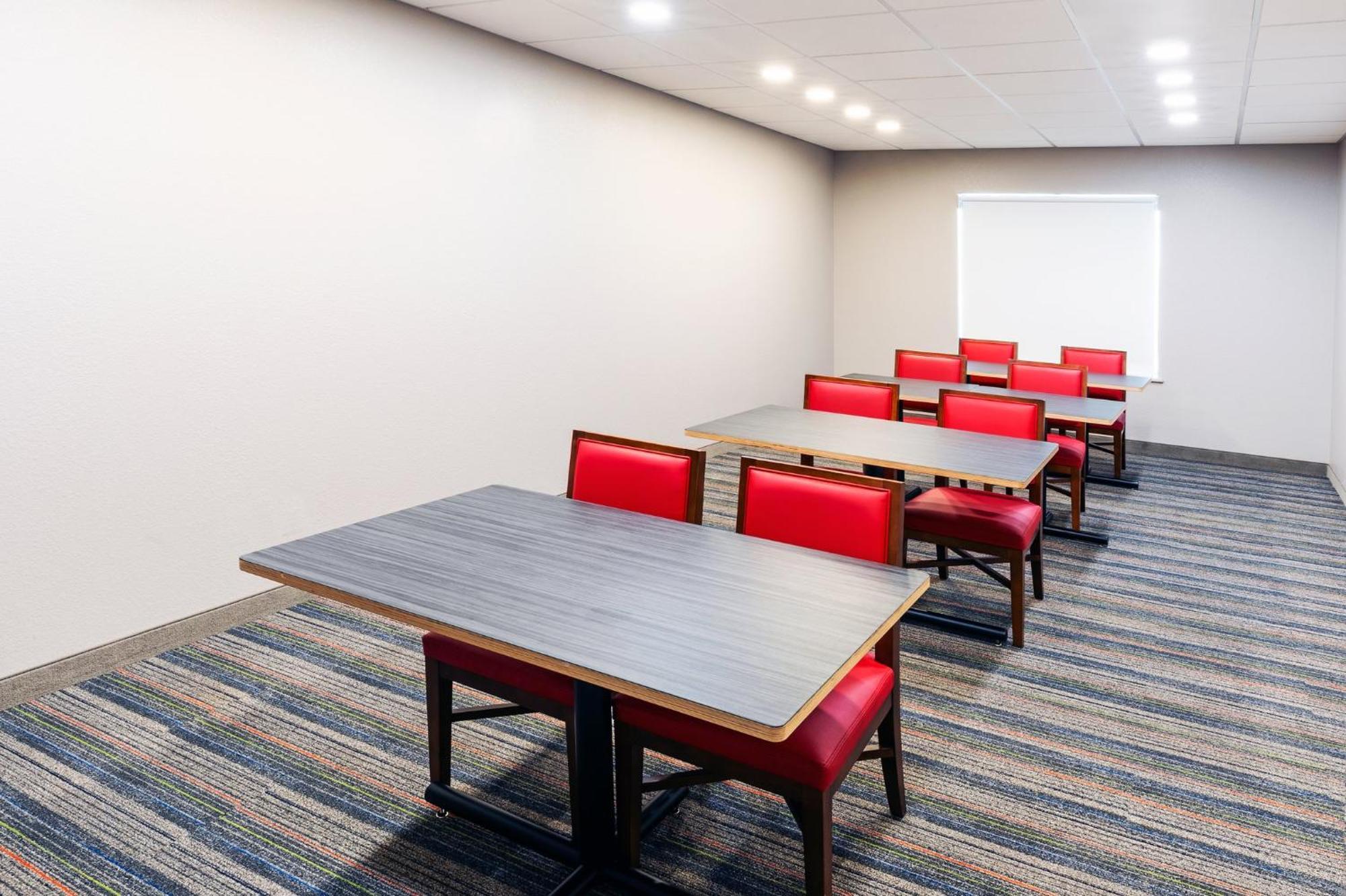 Holiday Inn Express & Suites Del Rio By Ihg Εξωτερικό φωτογραφία