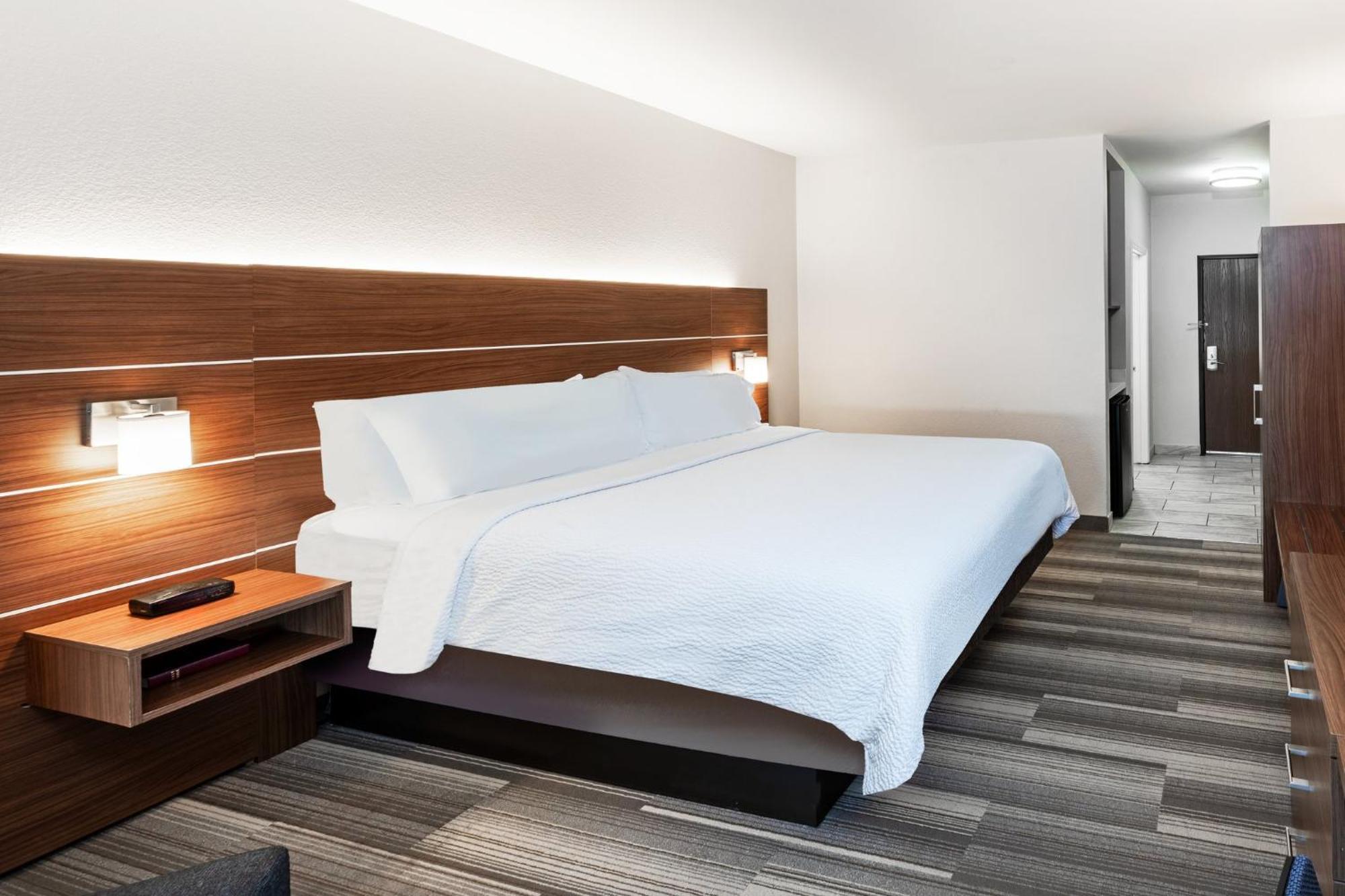Holiday Inn Express & Suites Del Rio By Ihg Εξωτερικό φωτογραφία