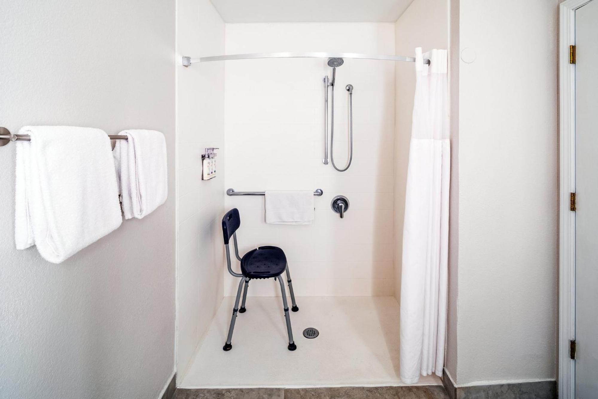 Holiday Inn Express & Suites Del Rio By Ihg Εξωτερικό φωτογραφία