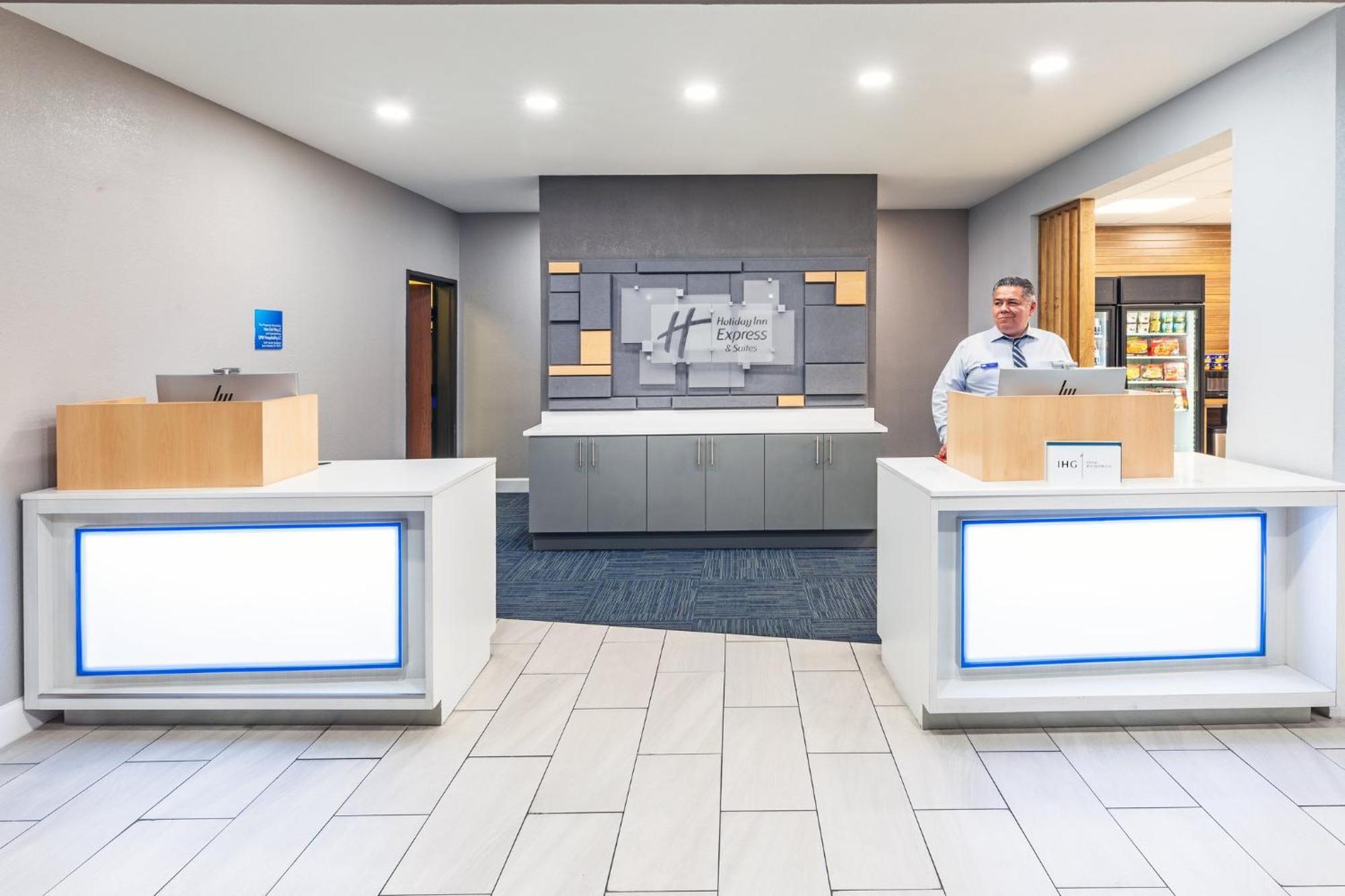 Holiday Inn Express & Suites Del Rio By Ihg Εξωτερικό φωτογραφία