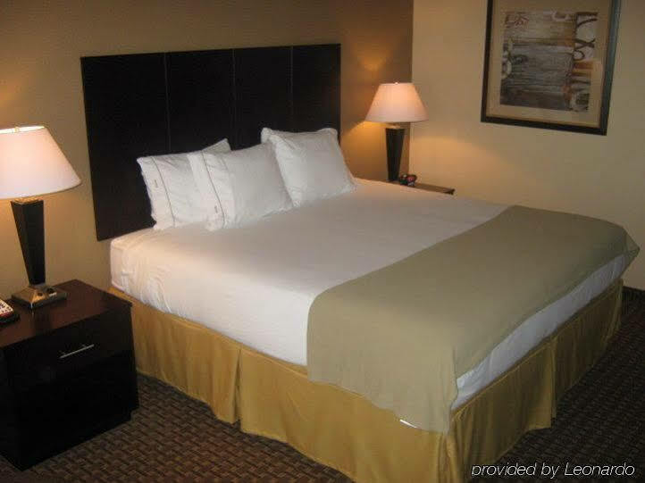 Holiday Inn Express & Suites Del Rio By Ihg Εξωτερικό φωτογραφία